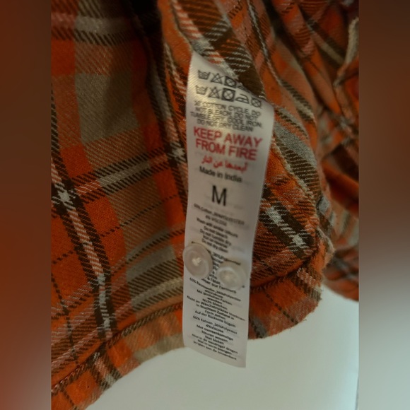 cropped flannel- medium boohoo man - Picture 2 of 5